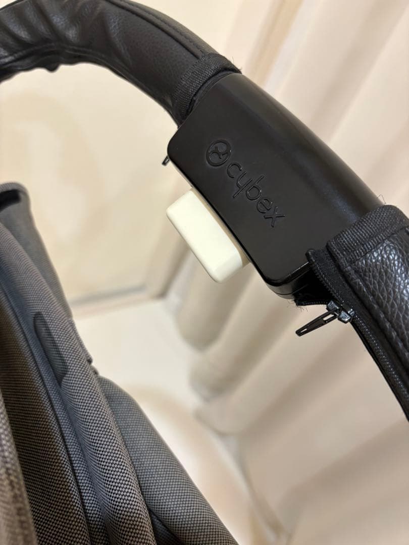 サイベックス cybex イージーS2 EEZY S2