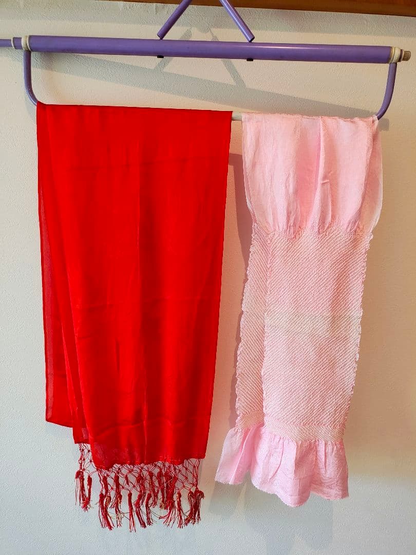 ピンク花柄着物 緑帯 赤帯付き