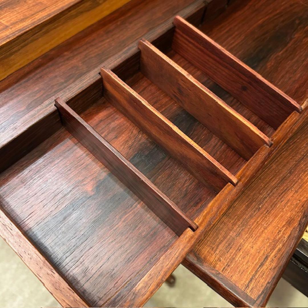 サイドテーブル・ナイトテーブル・ローテーブル Kai Kristiansen sewing table