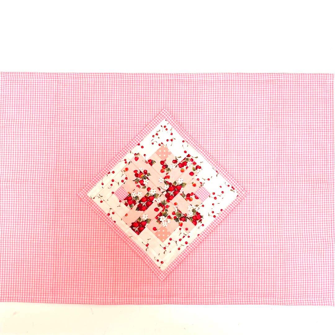 ハンドメイド バッチワーク テーブルセンター