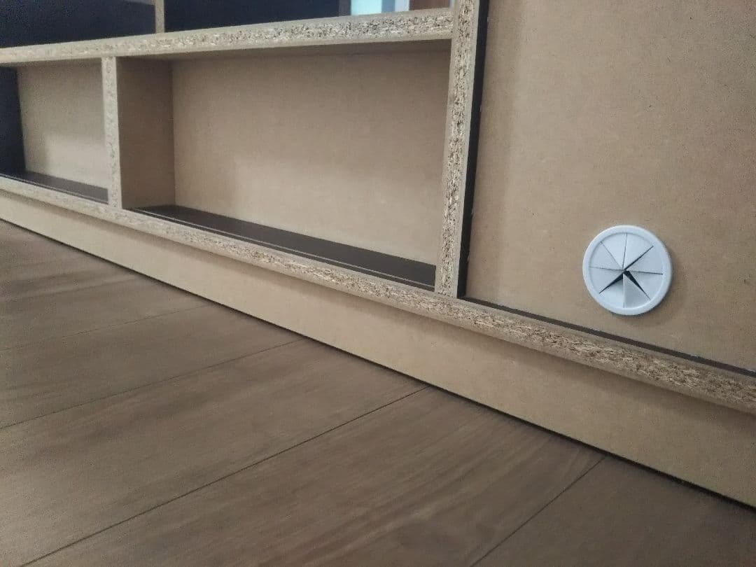 大川家具製のテレビボード ❗️  色はブラックウッド