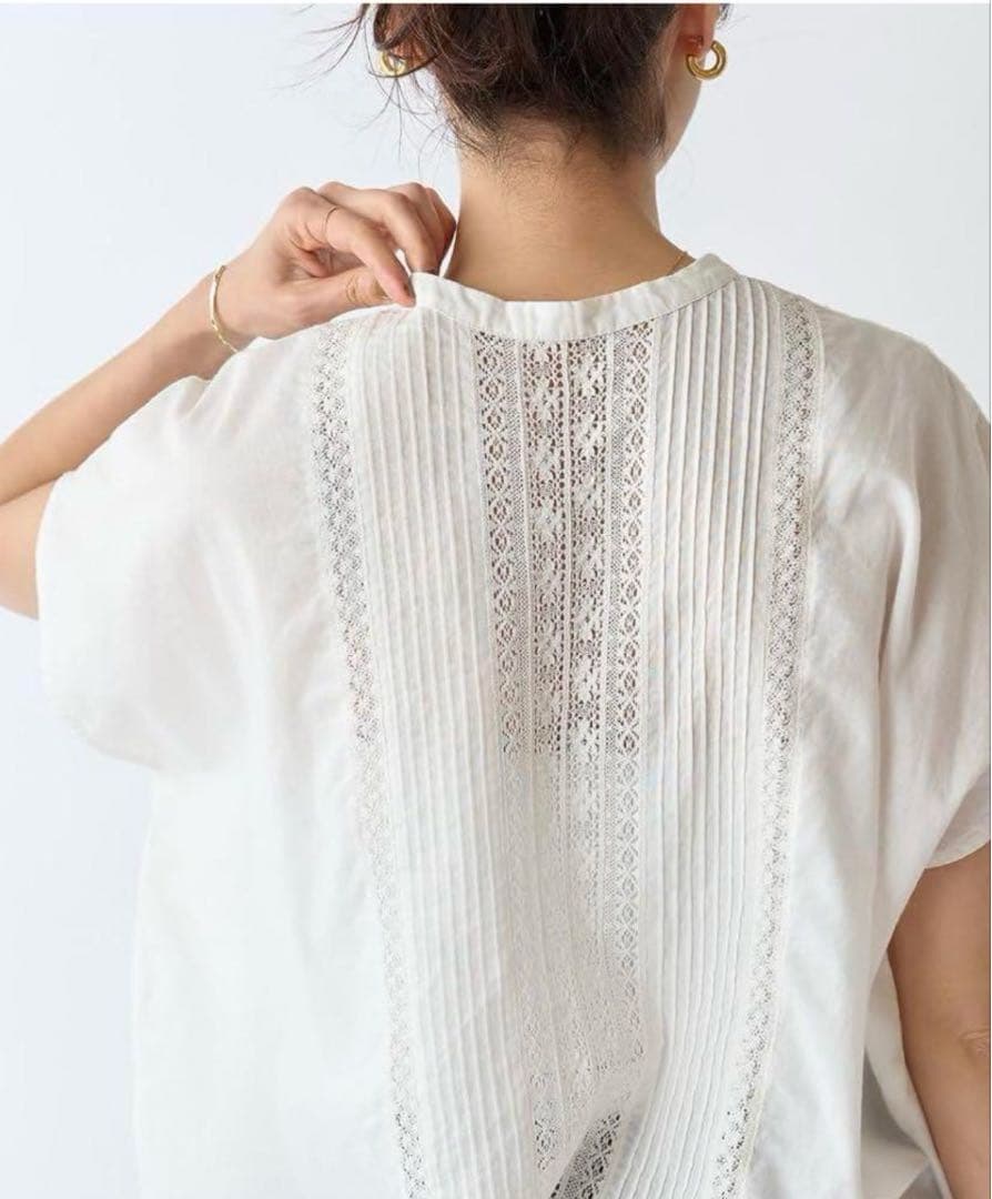 月末セール‼︎【24SS】BEARDSLEY リバーレース２WAYブラウス