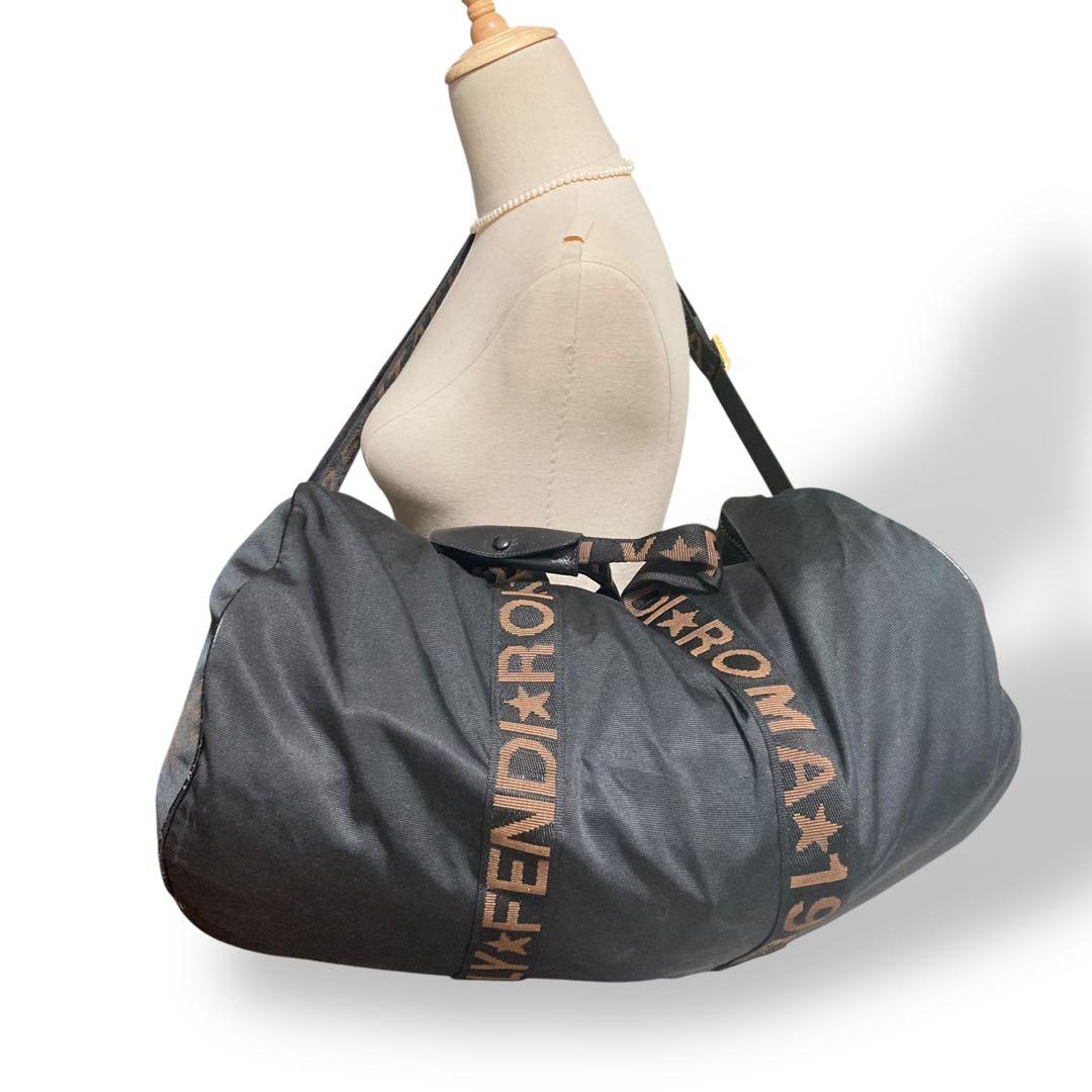 ミミ様　フェンディ　2way ボストンバッグ　ショルダー　ナイロン　ロゴ柄　黒