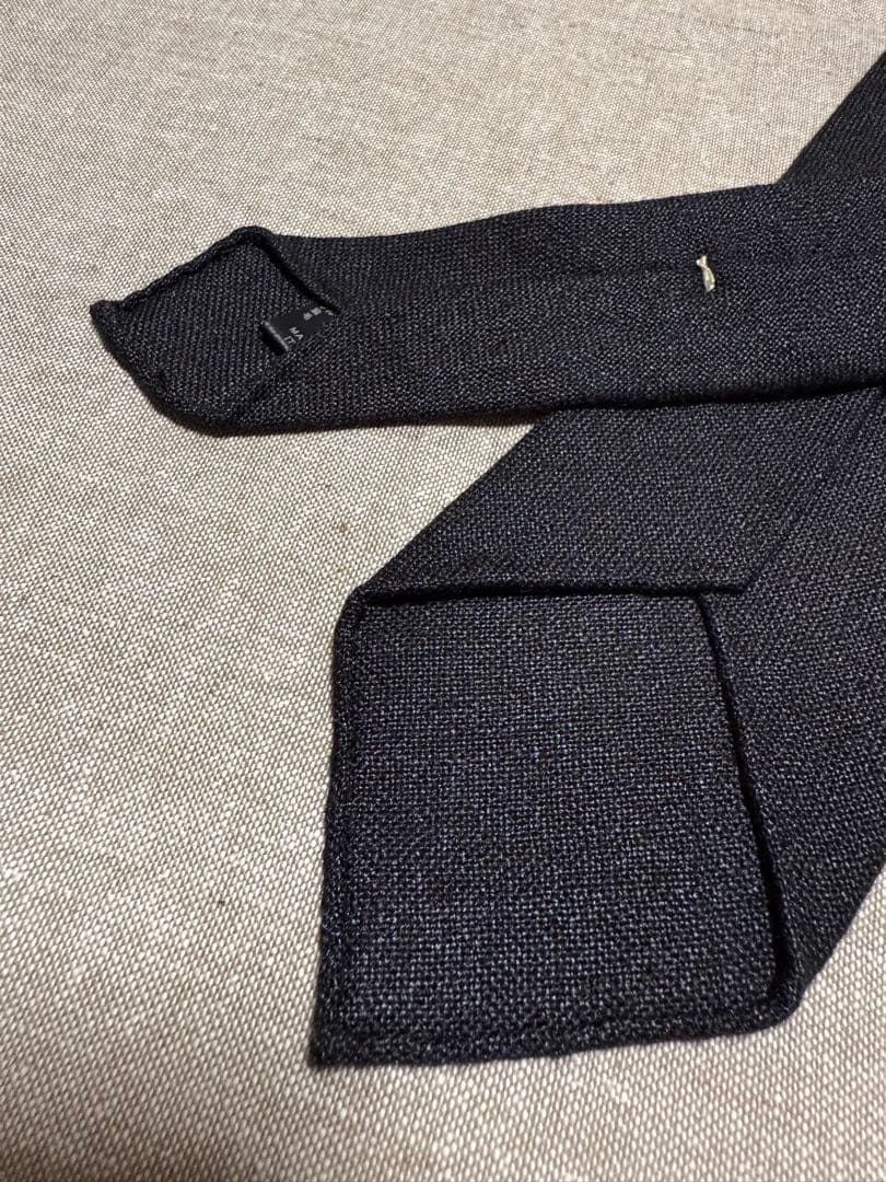 【極美品】ULTURALE／ウルトゥラーレ／スフォデラート／ソリッド／ブラック