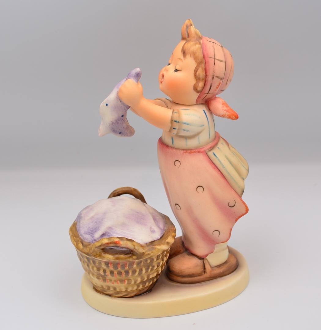 君のじゃないよ／洗濯日和　フンメル人形　２点おまとめ　ゲーベル　ご成約済み