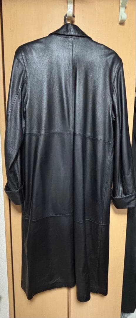 黒 レザー トレンチコート ダブルブレスト