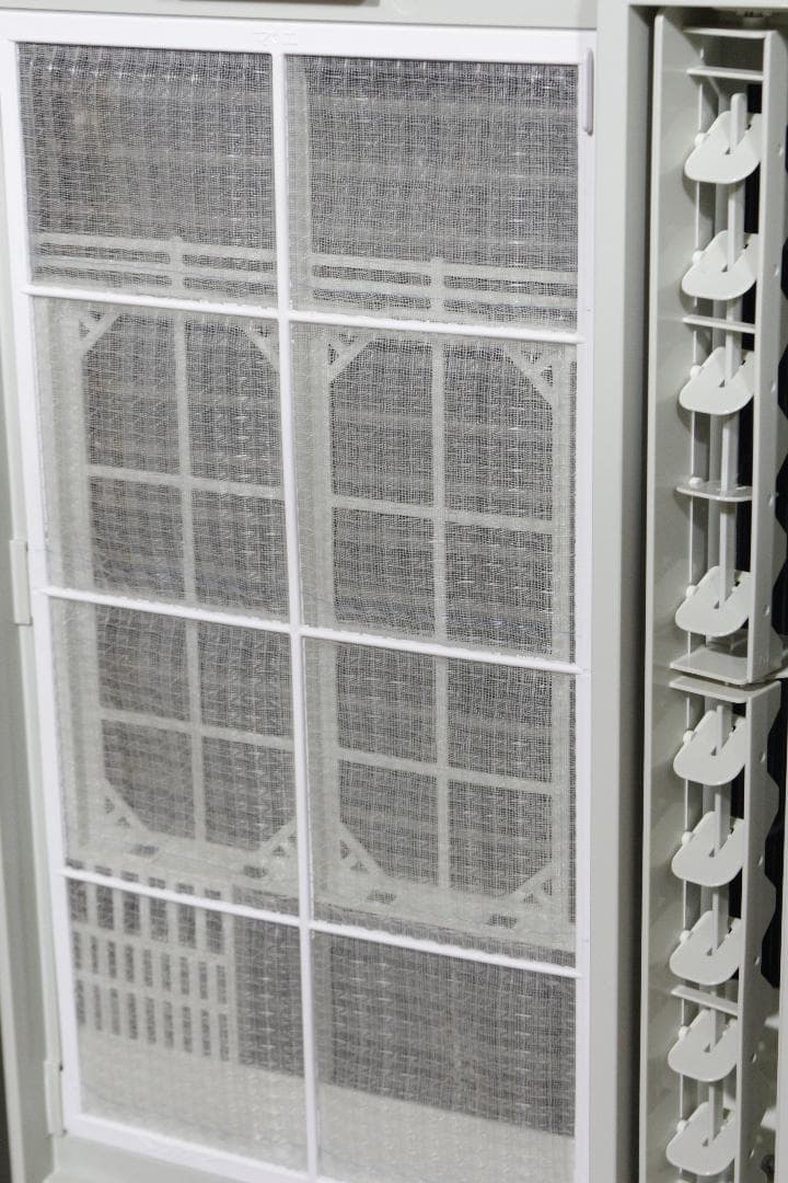 a*i様 vコロナ★窓用ルームエアコン★CW-1822R★2022年★