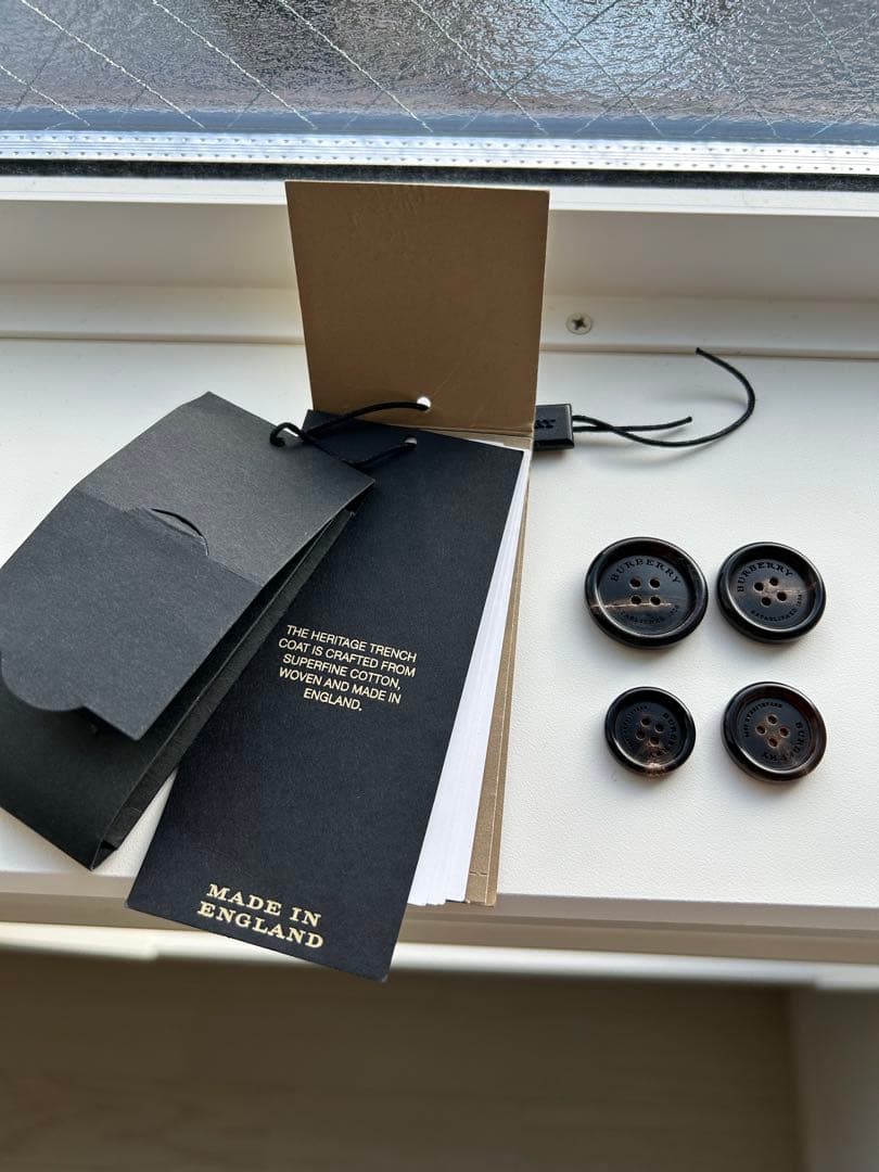 【未使用品タグ有り】BURBERRY トレンチコート