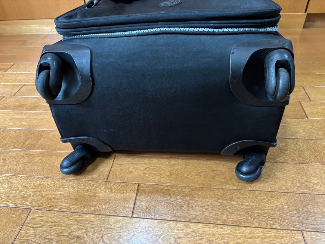 ★お値下げ★Kipling★★最新モデル★TSAロック内蔵★キャリーケース★黒