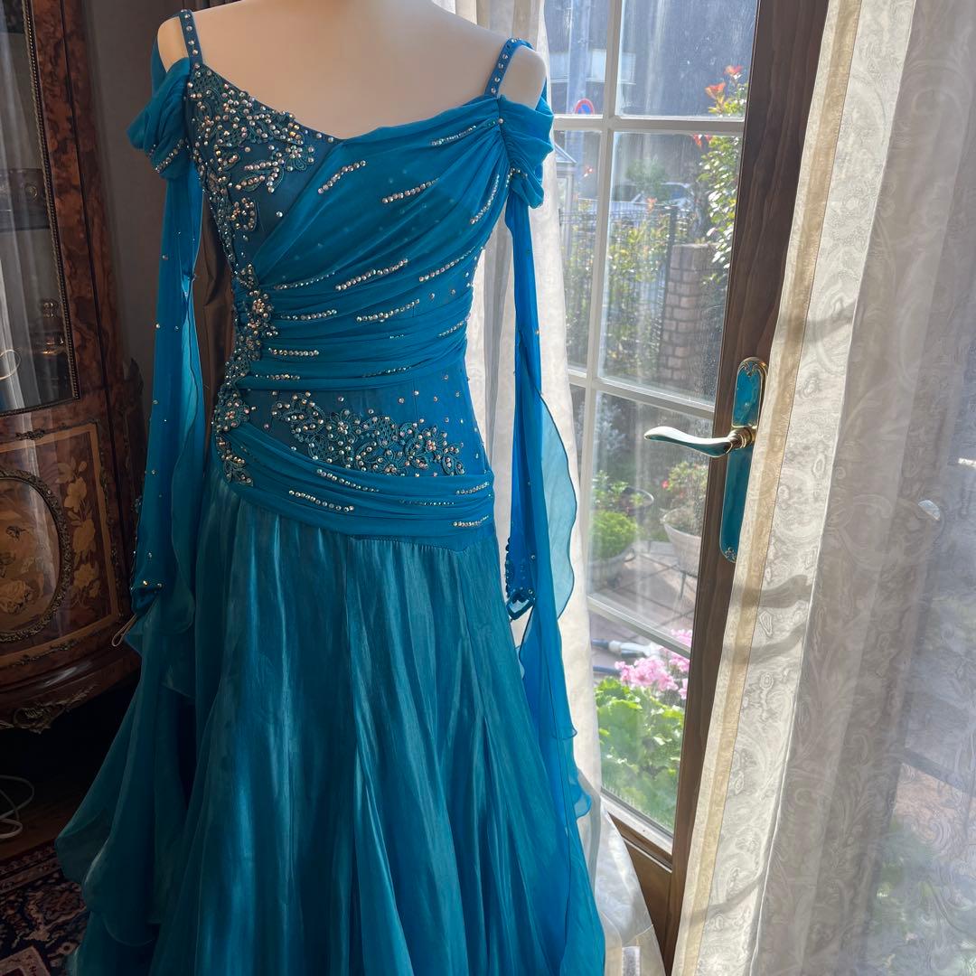 社交ダンス　スタンダードドレス