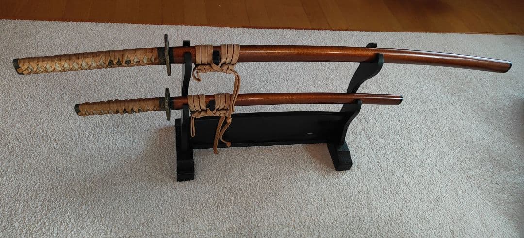 刀掛け付き模造刀大小セット