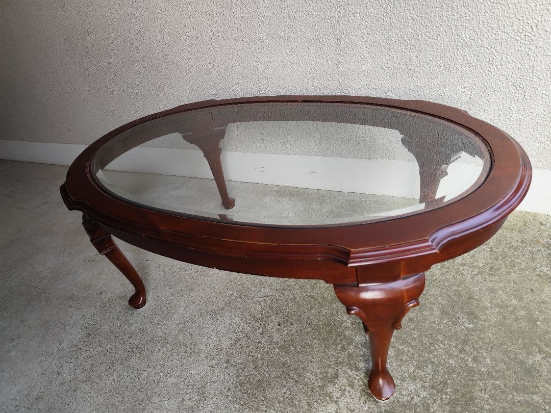 ​​【関東圏配送無料】定価十数万 イーセンアーレン ガラス猫脚テーブル