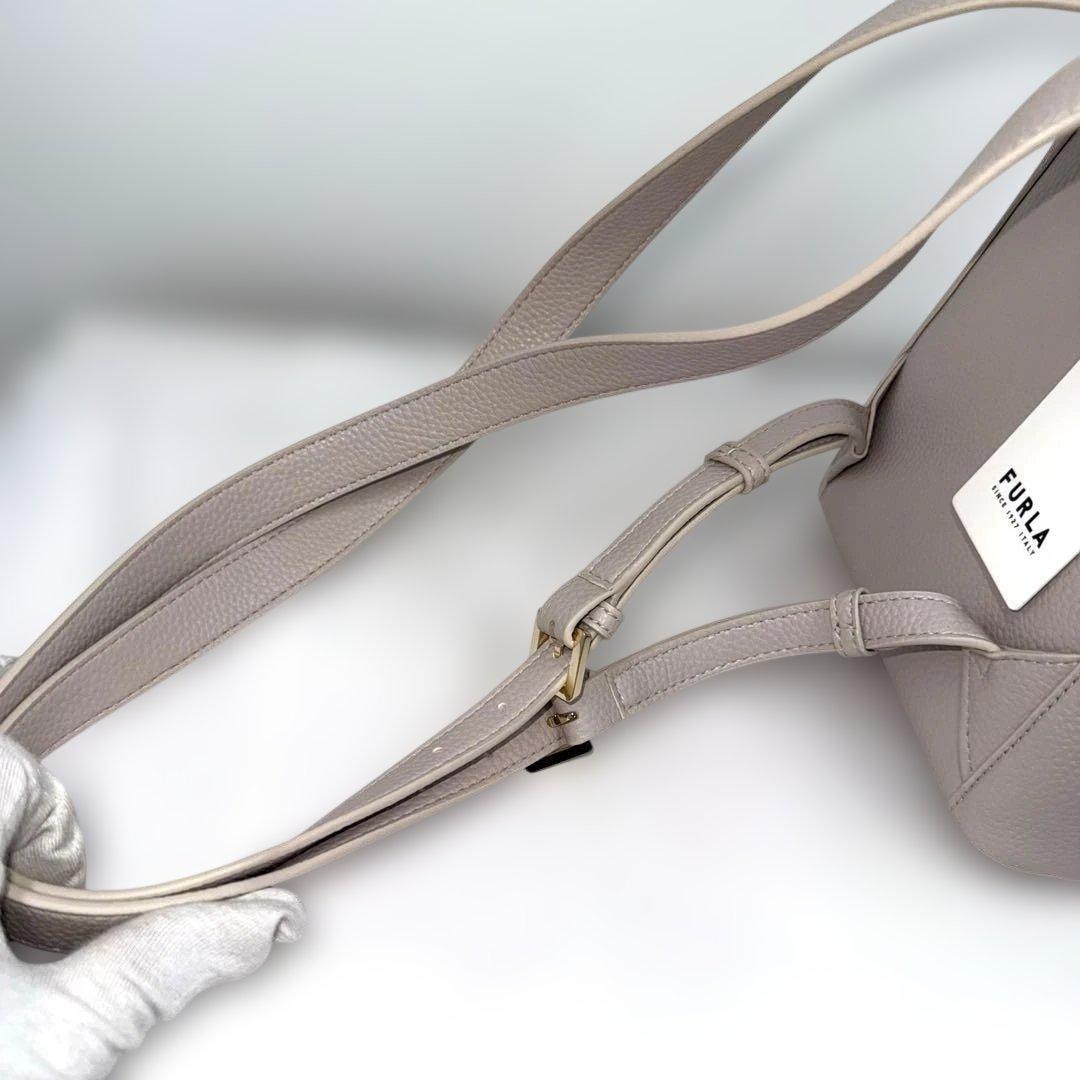 ✨極美品✨ FURLA フルラ ダナエ ミニ リュック バックパックベージュ