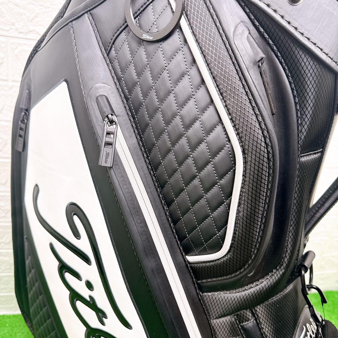 美品☆タイトリスト プレミアム キャディバッグ 2023年 ツアーモデル 防水