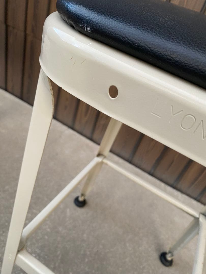 Lyon ハイスツール　パシフィックファニチャーサービス P.F.S リヨン