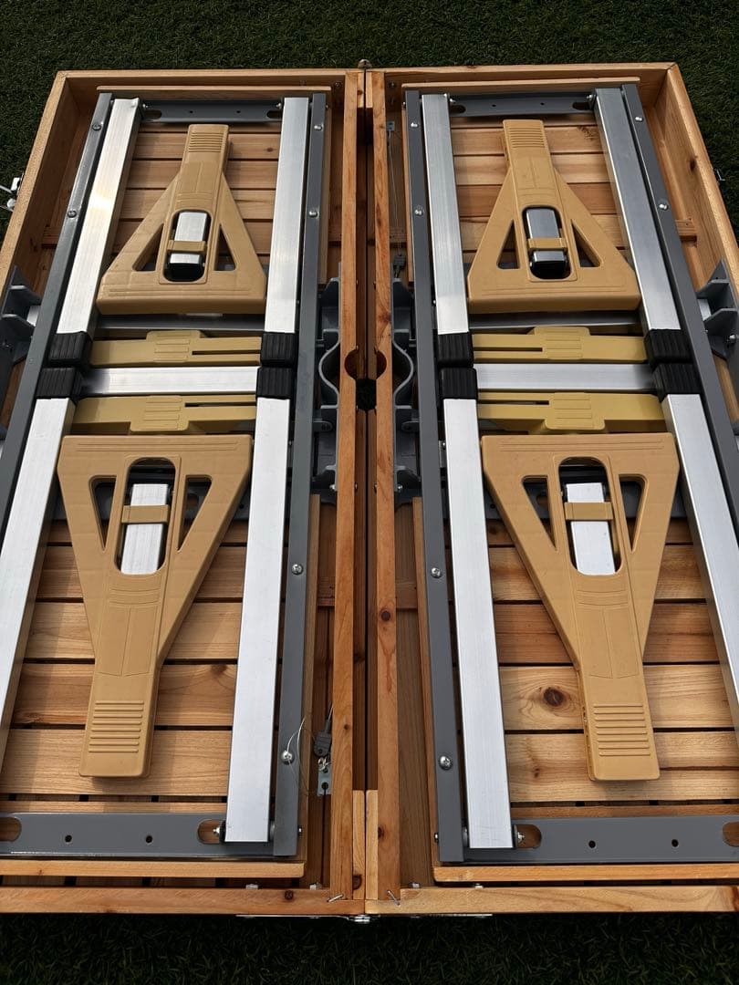 木製　折りたたみアウトドアテーブル　チェア一体型