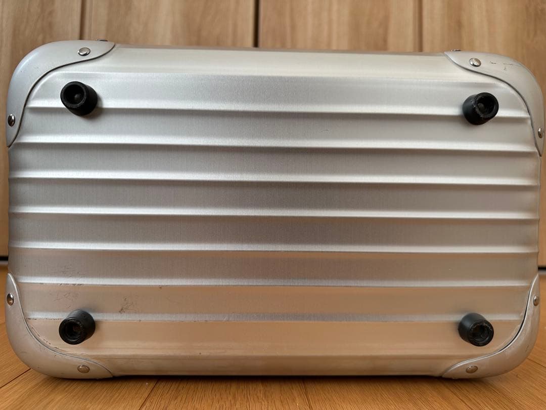【RIMOWA ヴァニティケース／ビューティーケース】廃盤品 アルミニウムケース