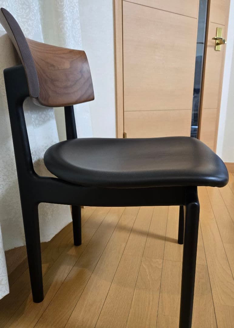 1脚分★柏木工 CHICシック サイドチェアダイニングチェア黒革椅子在庫2脚
