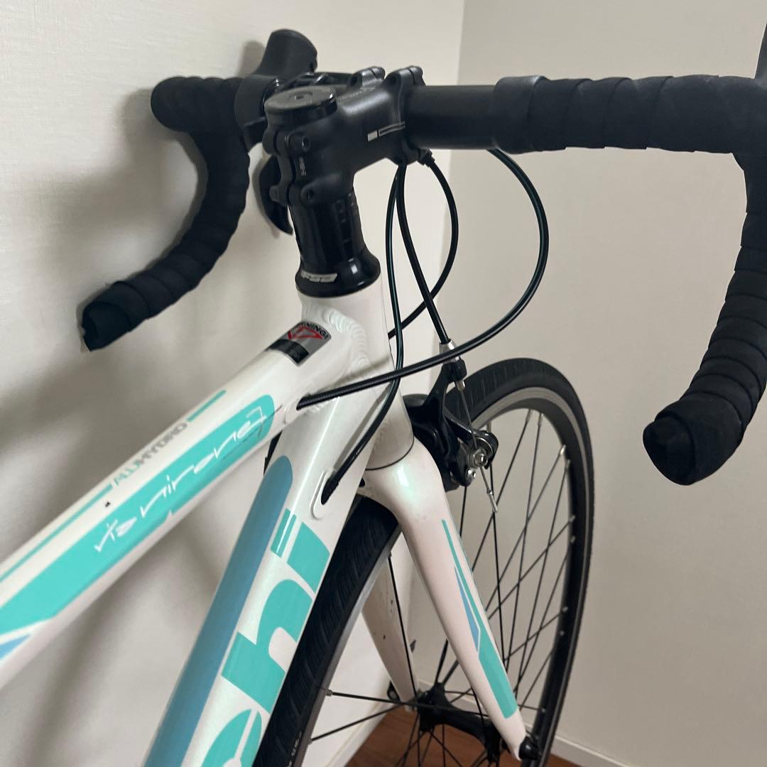 送料無料　ロードバイク　ビアンキ　BIANCHI サイズ41 ホワイト