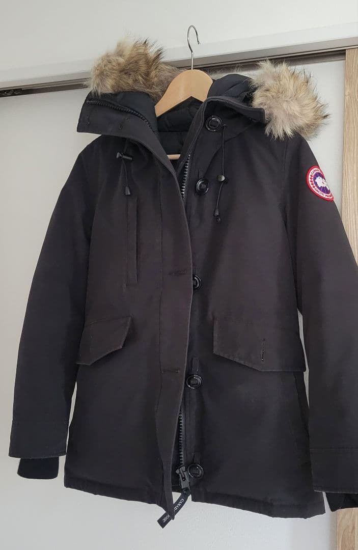【カナダグース】レディース ダウンジャケット フード付き Sサイズ