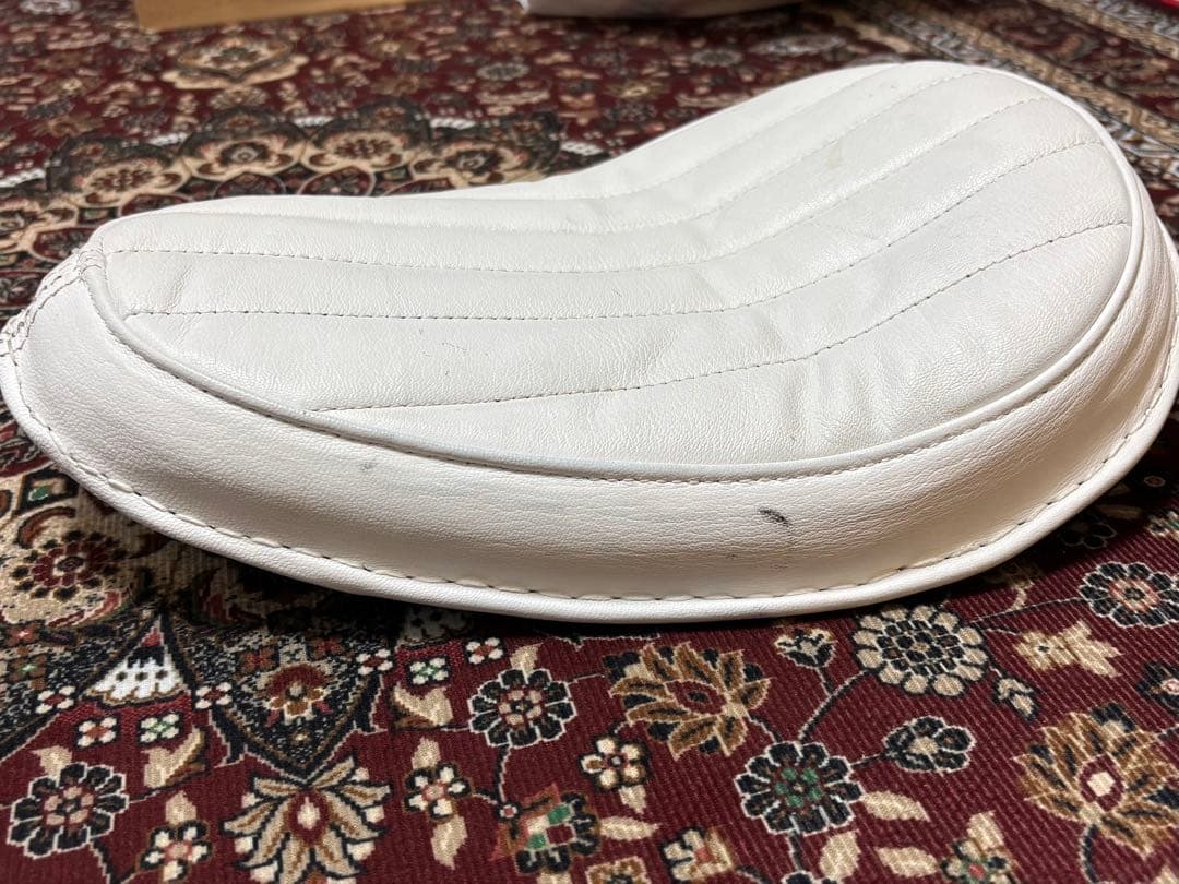 ソロシート　ピリンオンパッド　ホワイト