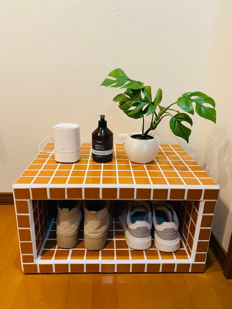 タイルシェルフ