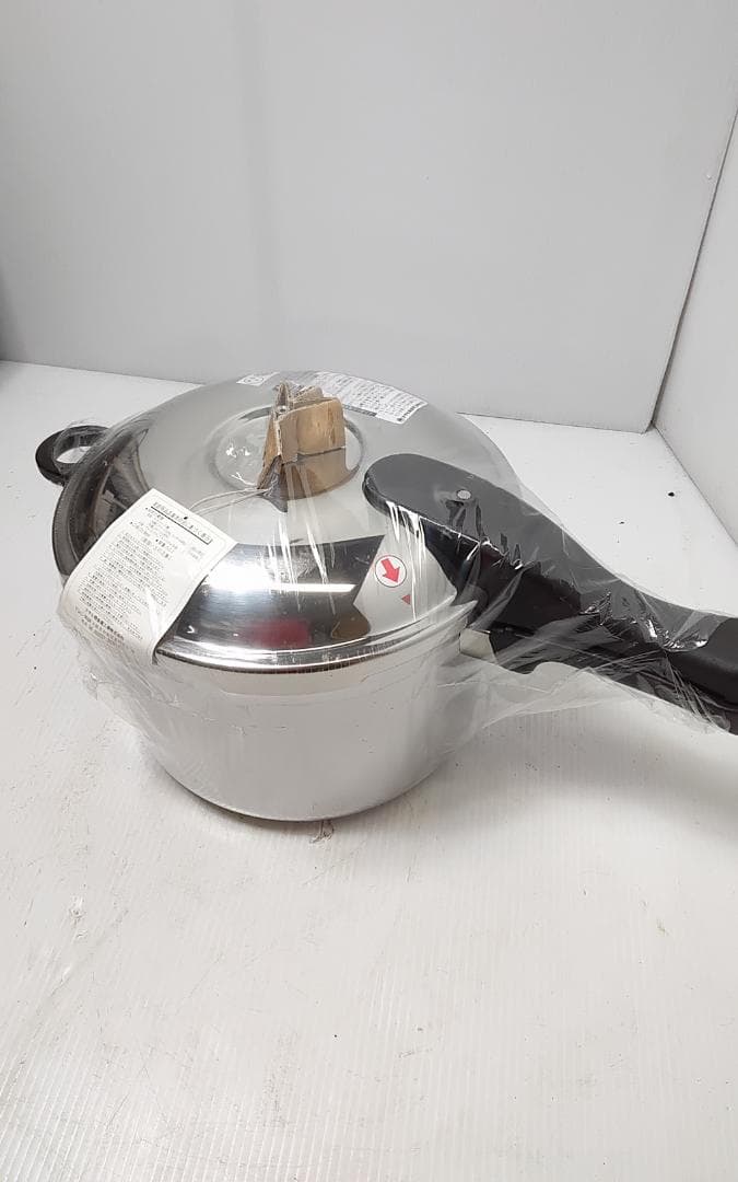 製品名:家庭用圧力なべ09J