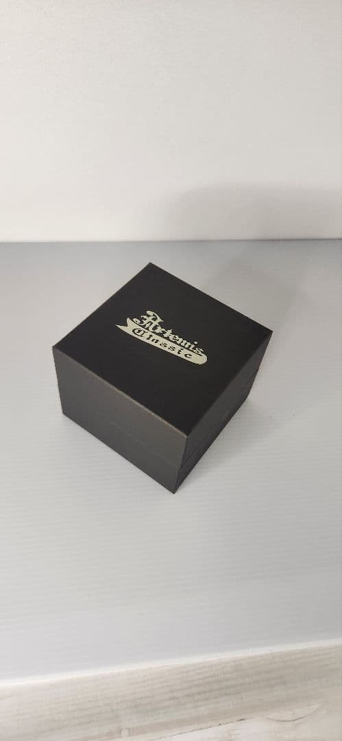 artemis classic フェザーラップバングル