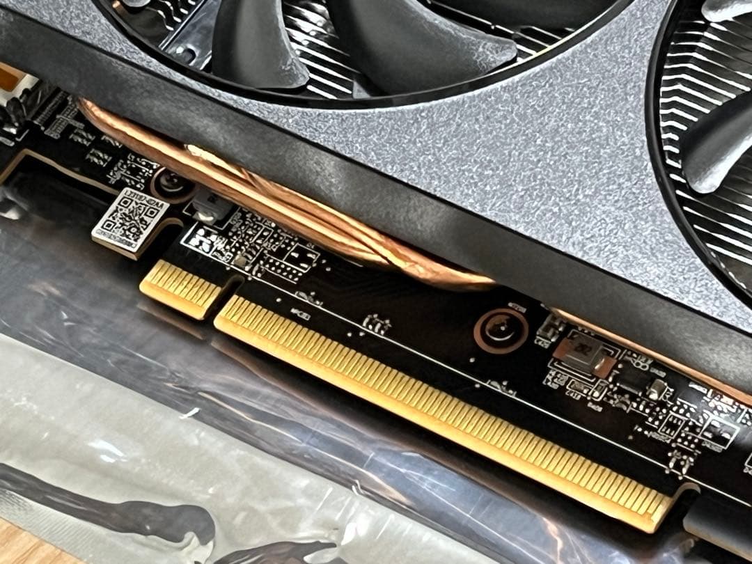 Radeon RX 7600（メーカー交換品・動作確認済）