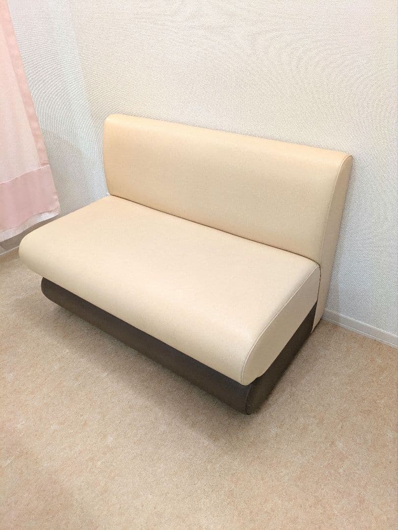 アルコ　ロビーソファ　待合　ツートン張り2人掛けソファ