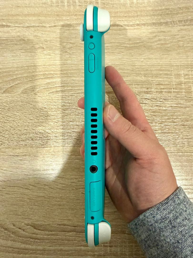 【ポケモンソフト3本＋ケース付】Switch Lite ターコイズ 動作確認済