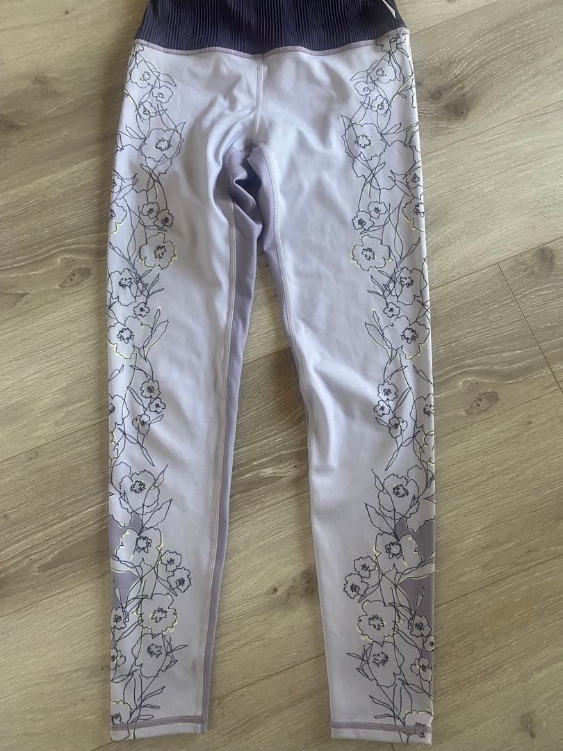 SUKALA スカーラ　ヨガウェア セット　ヨモメント　ピラティス