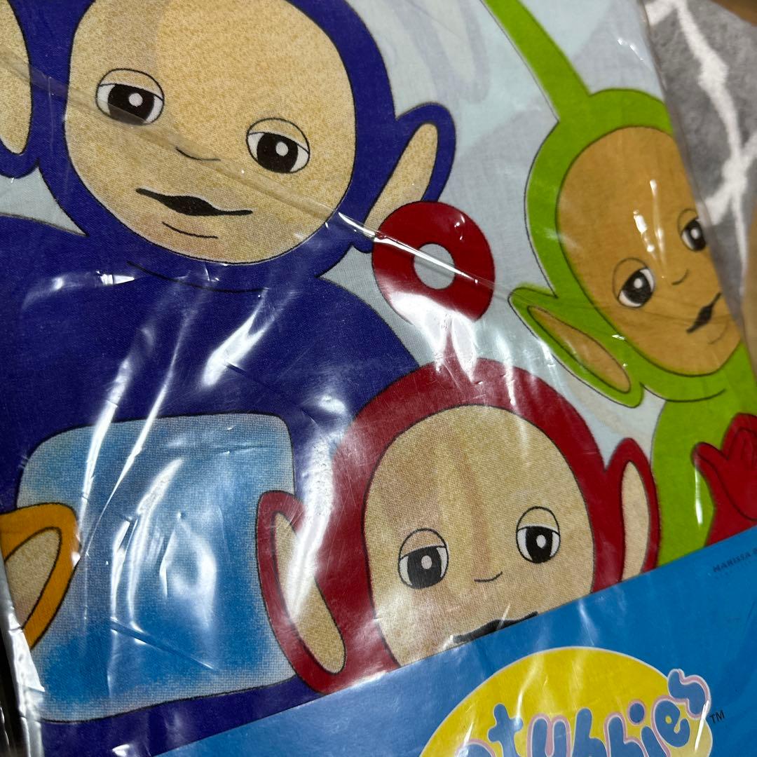 テレタビーズ　新品　枕、布団シーツ