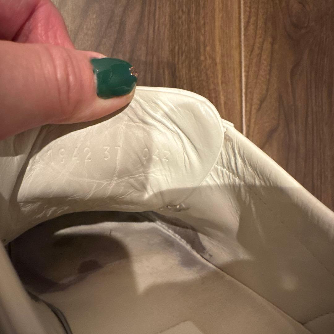 GUCCI ホワイトレザースニーカー 37