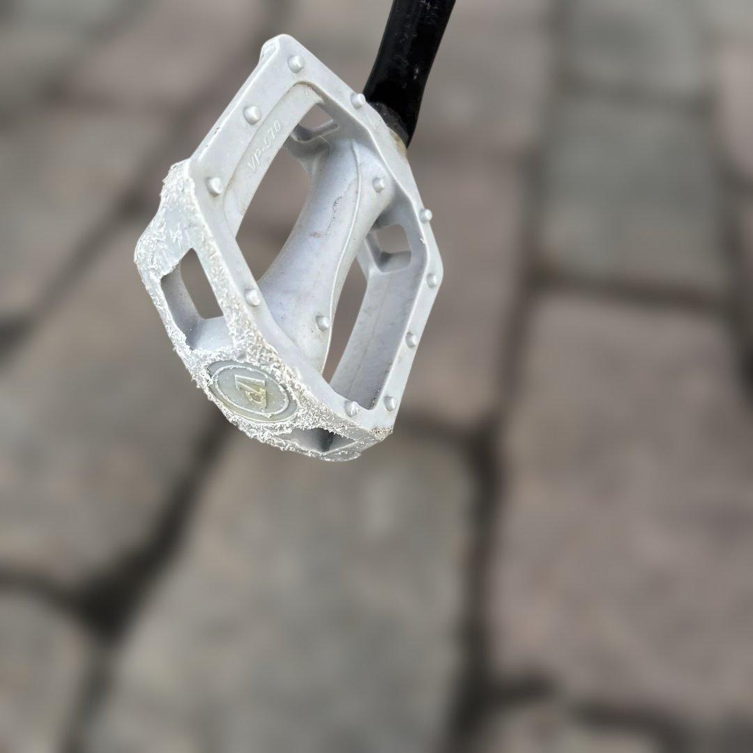 HARO SHREDDER 16インチ