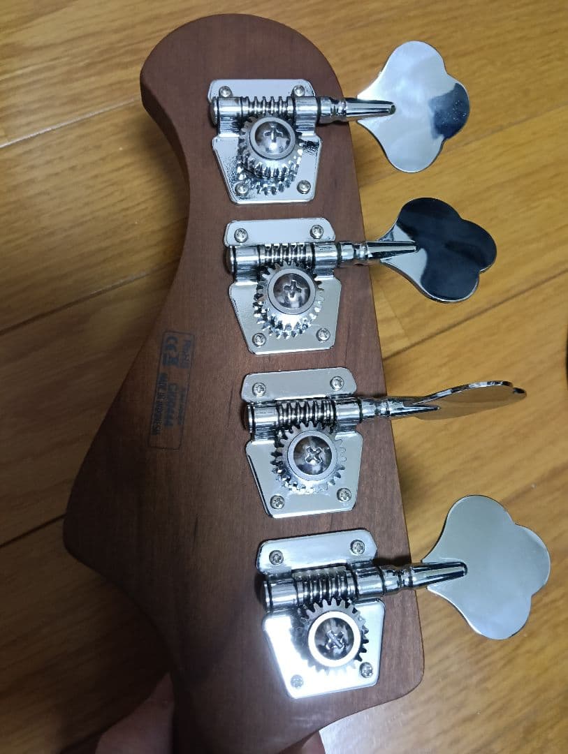 Bacchus ジャズベース wl4-qm rsm/m red