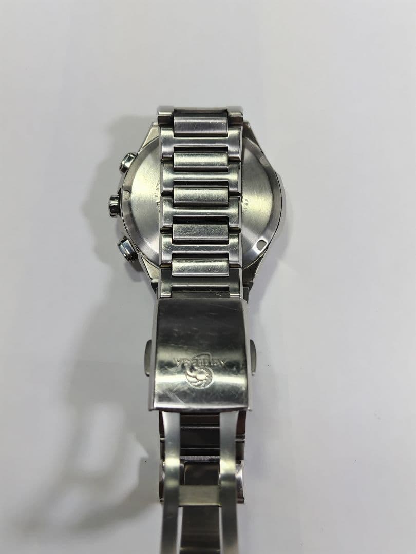 シチズン　アテッサ　エコドライブ　軽量チタン製 電波時計