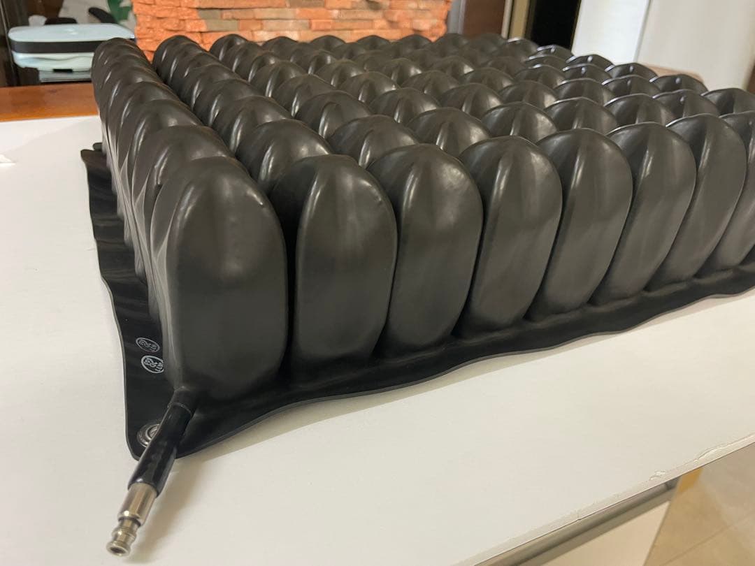 車椅子用ロホクッション ハイタイプ 値下げしました。