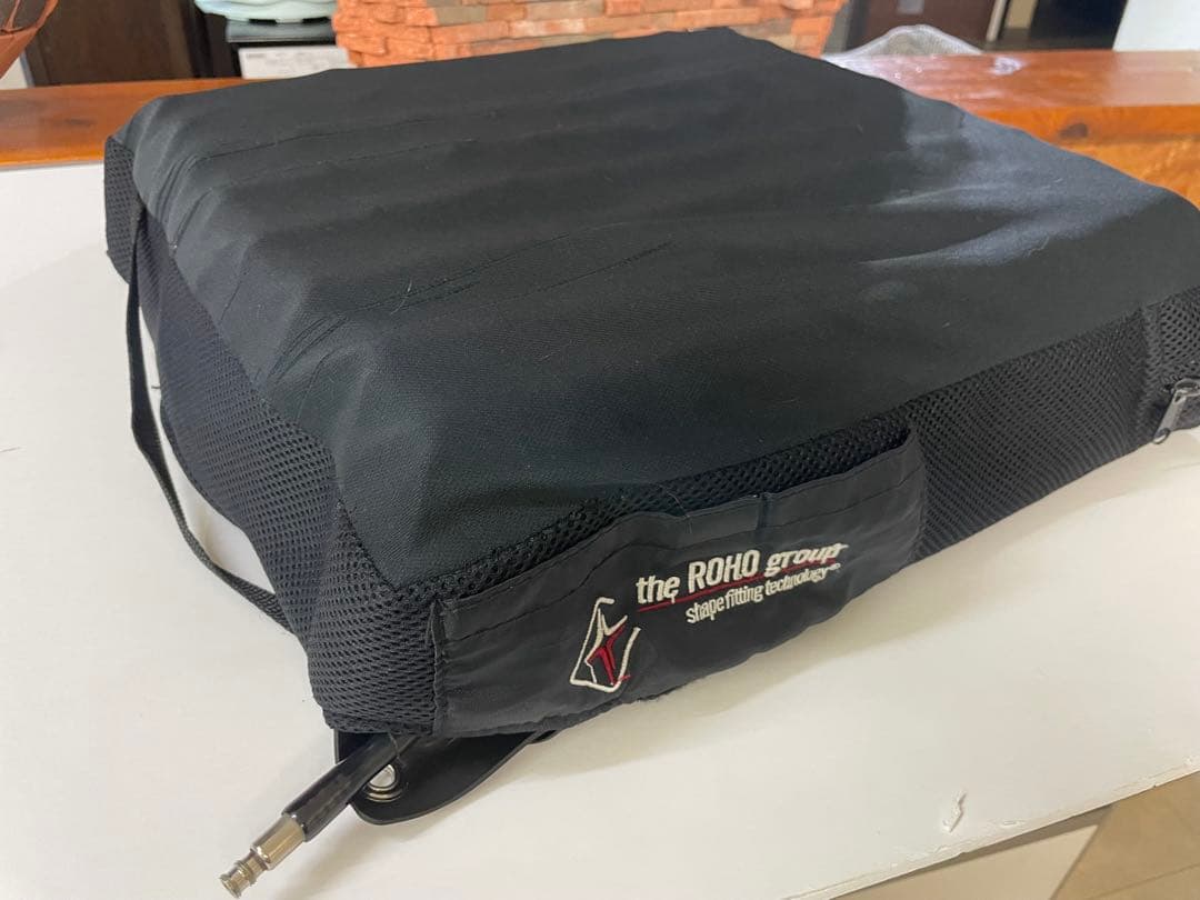 車椅子用ロホクッション ハイタイプ 値下げしました。