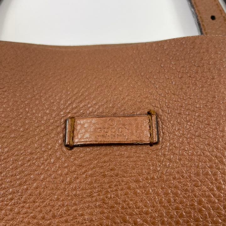 GUCCI グッチ 大判レザートートバッグ シボ革