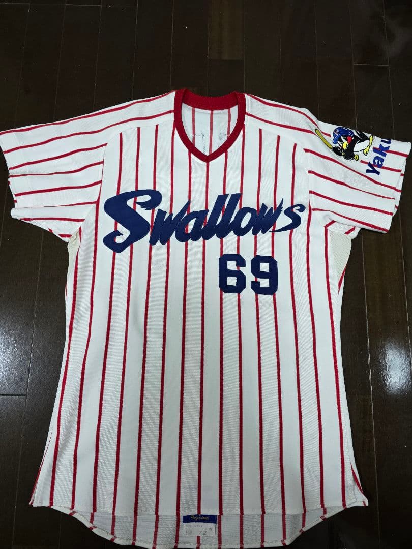 【実使用】東京ヤクルトスワローズ　上野忠選手1997年ホームユニホーム#69