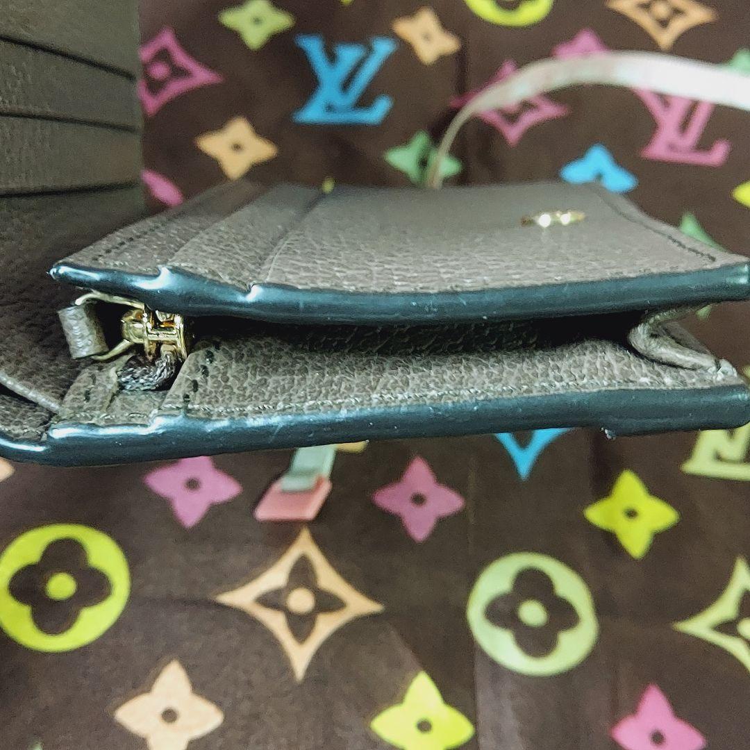 グッチ GGマーモント シェリーライン 二つ折り財布