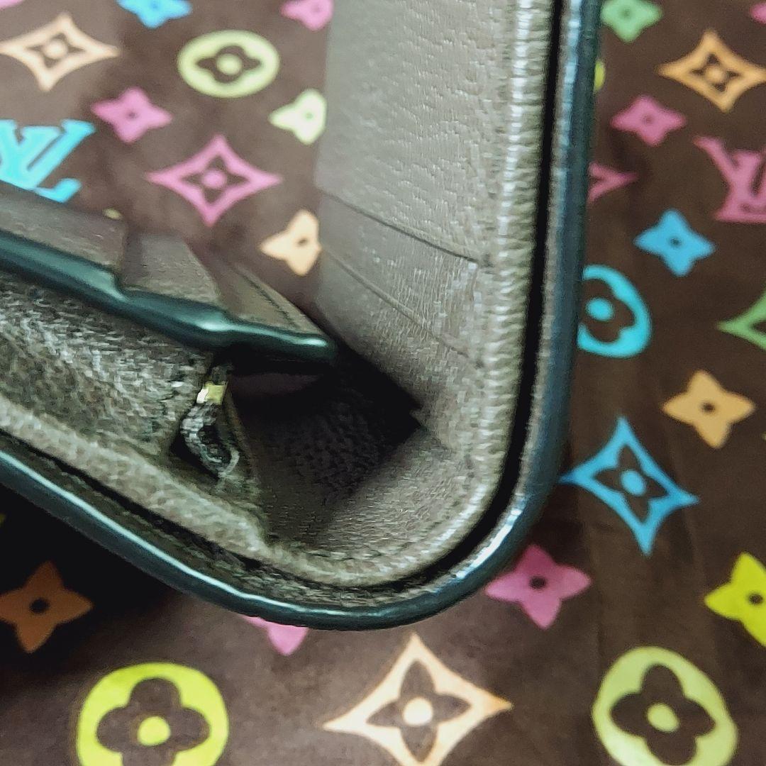 グッチ GGマーモント シェリーライン 二つ折り財布