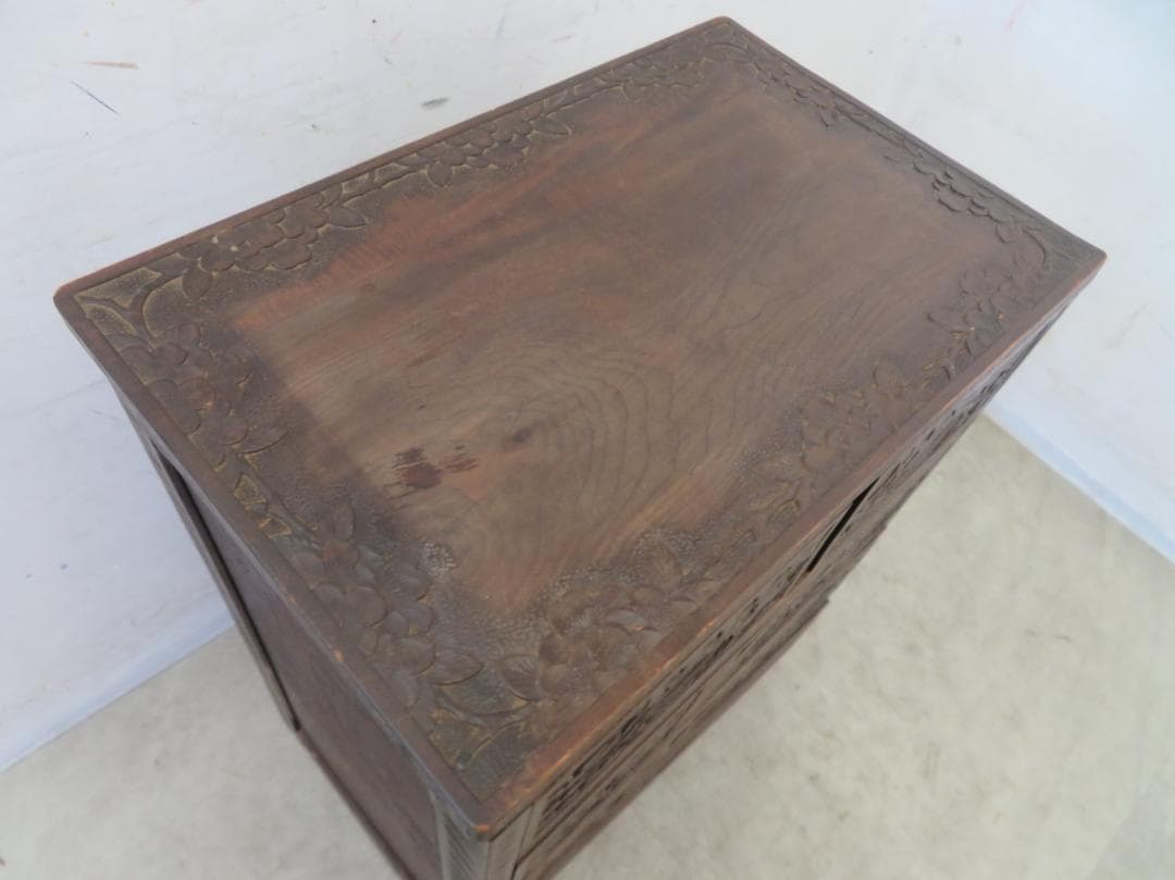 軽井沢彫■整理箪笥■4段5杯■チェスト■伝統工芸■高級■桜吉野柄■彫刻■手彫り■