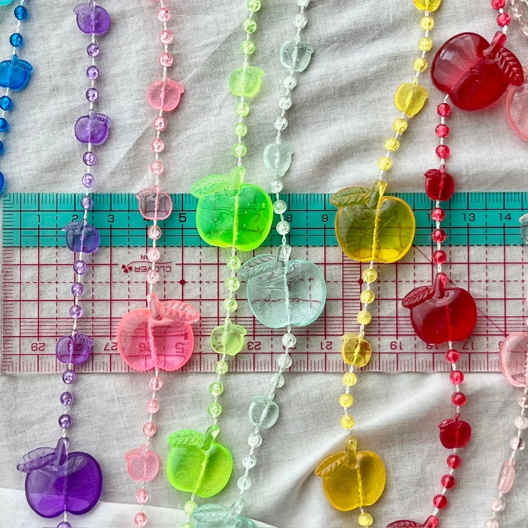 c234 ビーズのれん ビーズカーテン りんご レトロ インテリア ディスプレイ