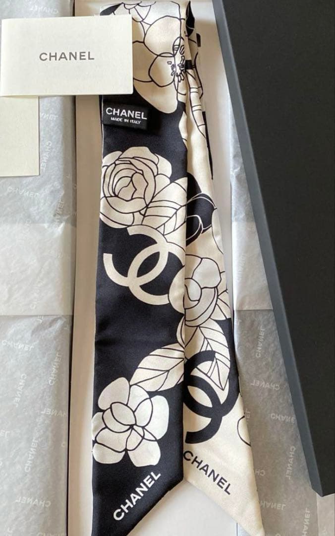 【未使用】CHANEL ヘアバンド・スカーフ