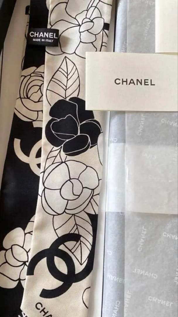 【未使用】CHANEL ヘアバンド・スカーフ