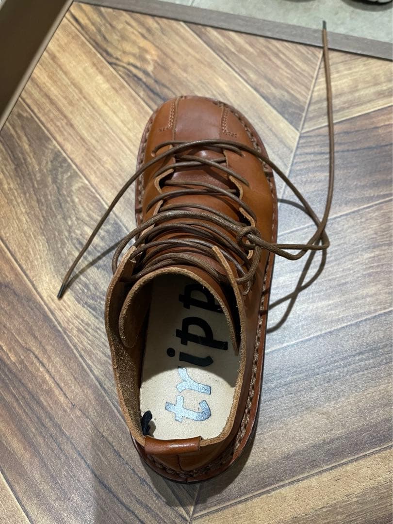 トリッペン　35 22.5-23cm