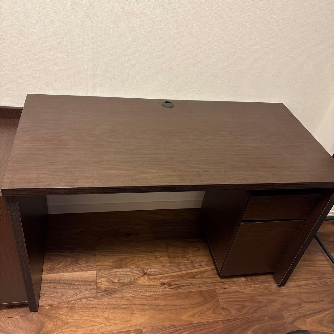 ダークブラウン パソコンデスク 引き出し付き-お譲り値段は2月10日まで