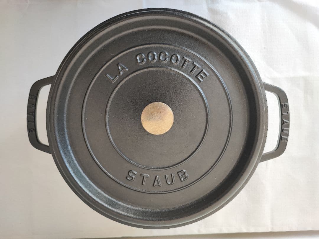 staub　ピコココットラウンド　28